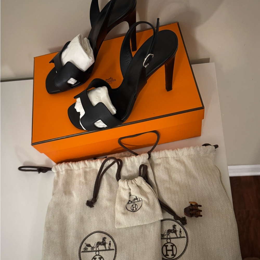 Hermes Holy 105 sandal - Picture 2 of 16